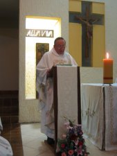 El Padre Provincial, el Padre Antonio Tapparello, presidió la Eucaristía del Jueves.