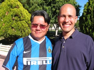 E Padre Chan con su ahijado Juan Francisco, que es Religioso Estudiante de Teología en Argentina.