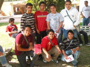 LOS 7 MIGRANTES nos presentó el encuentro de Cristo con el ciego Bartimeo(Mc. 10, 46-51).