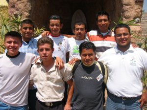 JSF de Guanajuato, donde, parece, la "vida vale mucho", tanto que quieren rifarla por Cristo.