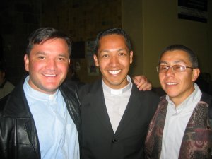 Padre Fernando, Padre Alejandro y Padre Jorge.
