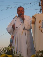 Padre Nivaldo Silva, brasileño, Padre Rector de la Teología de San Paulo, Brasil.