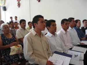 Los Seminaristas del Seminario San Carlos de Guadalajara acompañaron con los Cantos toda la Celebración Litúrgica.