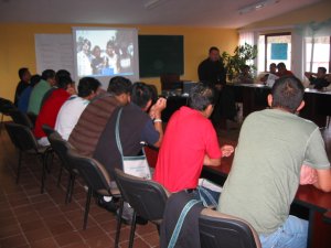 Al Padre Fernando le todó presentarnos la Migración: tipología y cuestiones actuales.