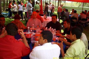 Primera Misa de Acción de Gracias de P. Juan Luis, cs