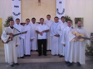 Los seminaristas animaron con su canto y alegría la celebración