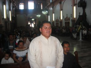 Víctor Córdova González de Huimanguillo, Tab. ha sido destinado como Misionero Estudiante de Teología a Roma, Italia.