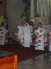 Presidió la Santa Misa el Padre Antonio Tapparello, Padre Provincial de la Provincia da San Juan Bautista de los Misioneros de San Carlos-Scalabrinianos.